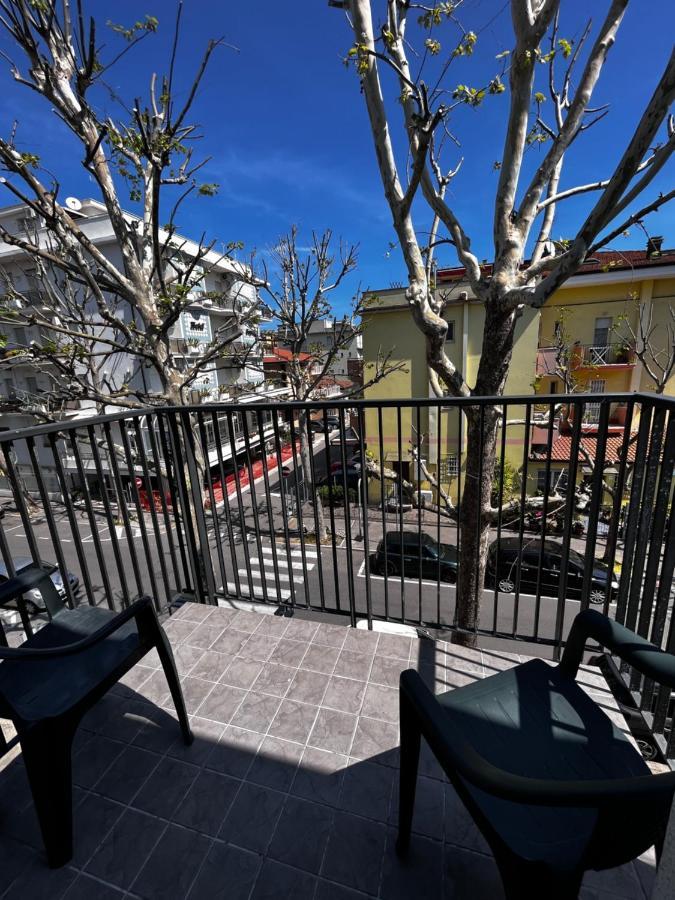 Hotel Morfeo - Young People Hotels (Adults Only) Rimini Dış mekan fotoğraf